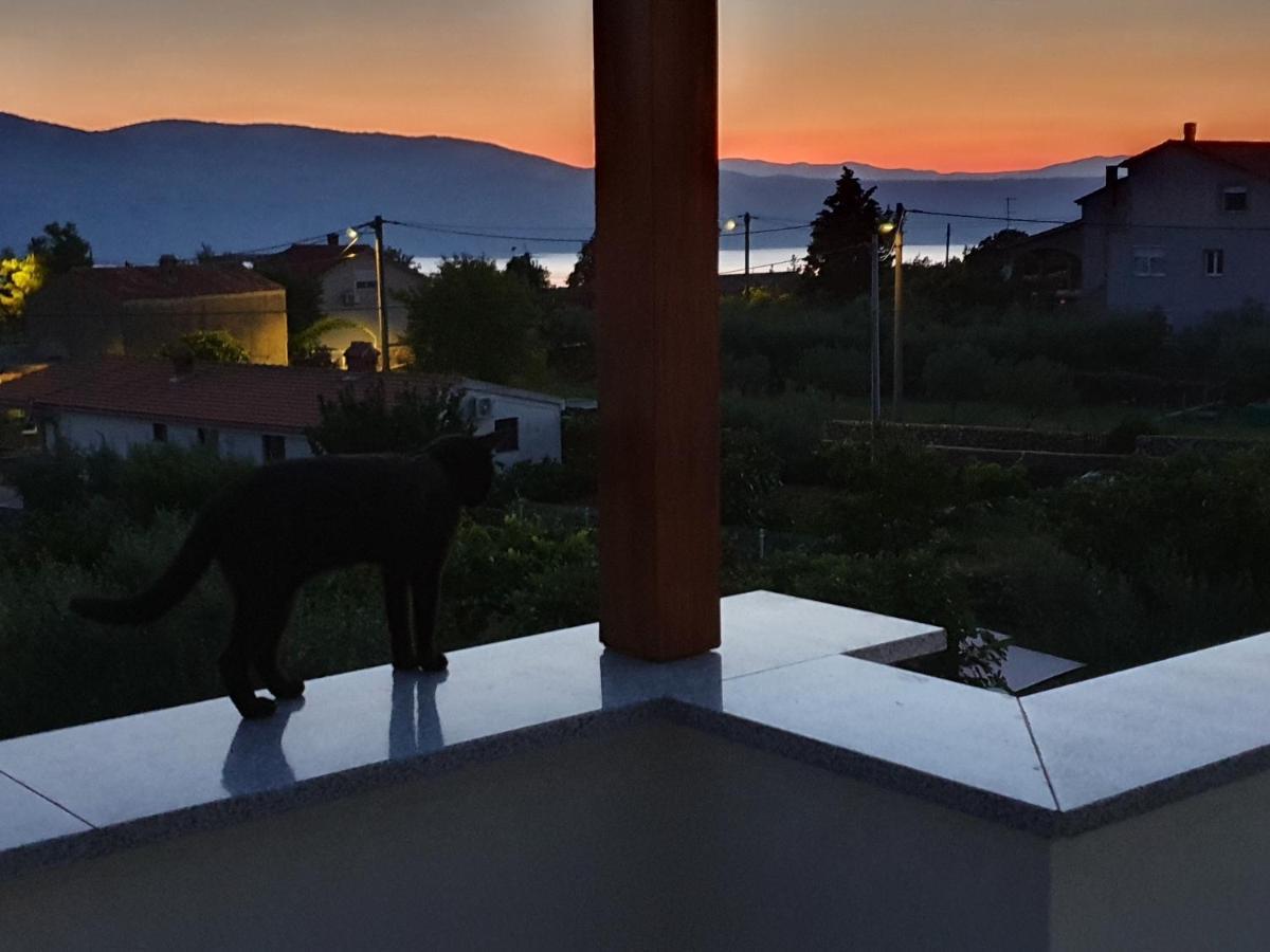 Apartman Luce Brzac Exterior foto