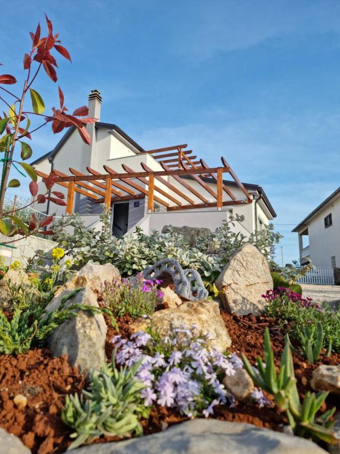 Apartman Luce Brzac Exterior foto